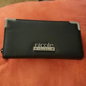 Black wallet - NWT